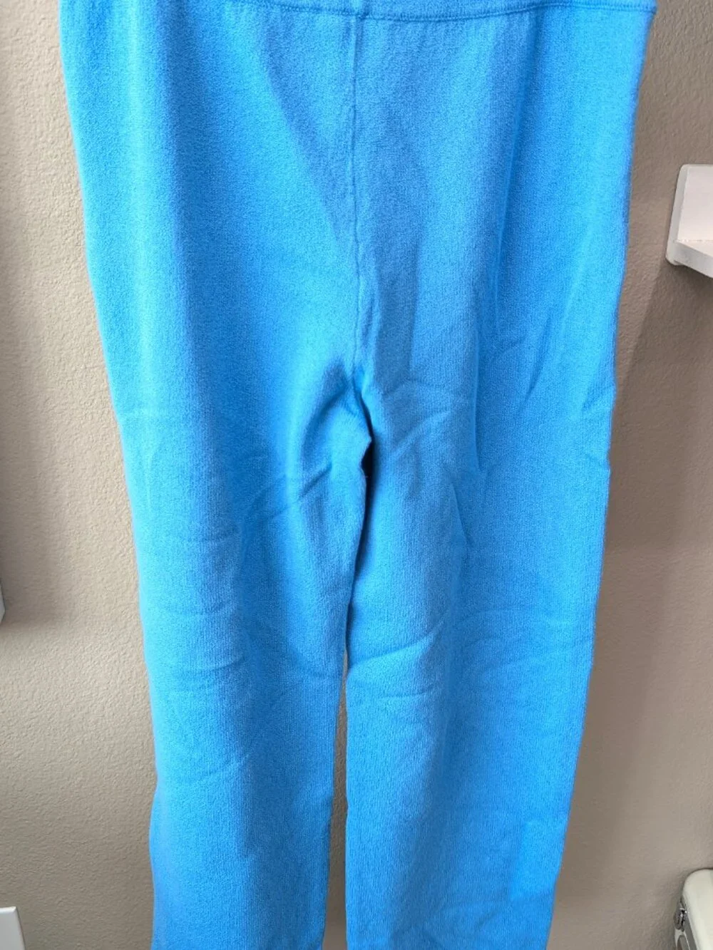 St John Knits 2 piece Top and Pants Set, Aquamarine, L